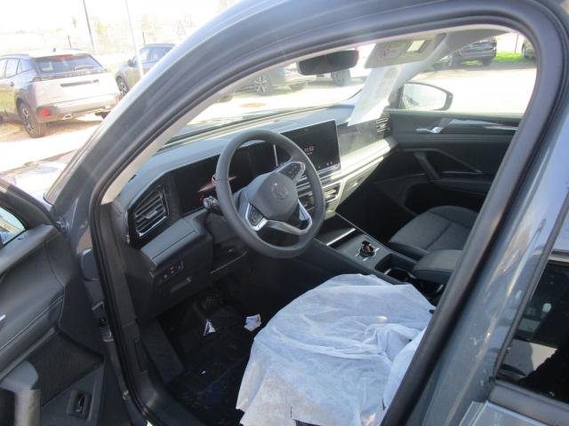 Volkswagen Tiguan - Photo 11