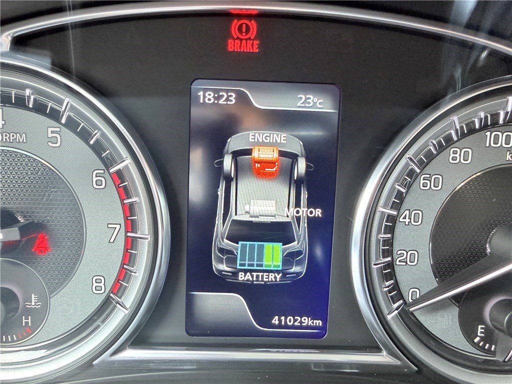 Suzuki Vitara - Photo 20